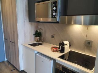 Luxury Menlyn Maine Apartment - Pretoria - 5