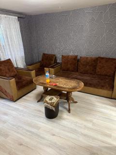 Zvartnoc House - 3