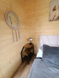 Domek nad stawem - 2