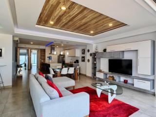 Icono luxury PH by Booking Guys - 3