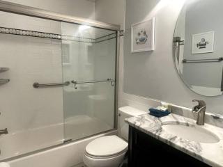 Beachy Keen Seaside Villa Near Coligny with Bikes! - Hilton Head Island - 4