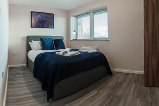Modern Manchester Apartment, Free Parking For Two, Smart TVs, Central Location - 7
