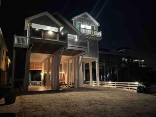 Beach house - Luxury upper deck and mini golf - 3