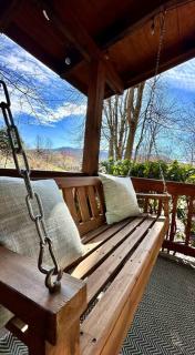 Cozy Creekside Cabin - Waynesville - 6