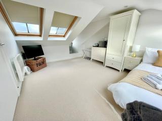 Bright Quiet Loft Room EnSuite Serene Clapham area - London - 9