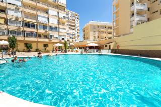 VER4 - Centro a 100 metros - Playa a 600 metros - Wifi - Piscinas - Fire Stick Amazon - Torremolinos - 9