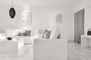 Cliff Villa - Sarakíniko - 2