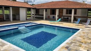 Sítio com Piscina e Área de Lazer Completa - 4