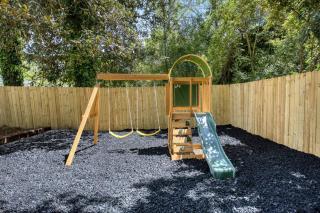 New! Comfy Home with Playground Near Ft Moore! - Columbus - 5