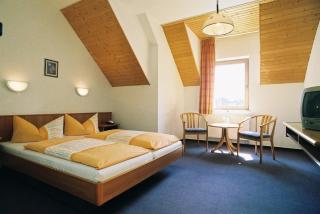 Hotel Zum Schneekopf "Garni" - Gehlberg - 5
