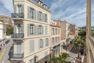 Studio Centre-Palais 7 min-Plages - 4