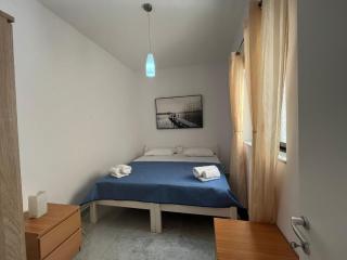 XL Spacious Apartment, 4-BR Home in Central Area, WALK to Sliema - St Julian's - 6
