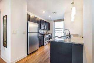 Center of DT walking distance to many venues - Macon - 2