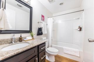 Center of DT walking distance to many venues - Macon - 5
