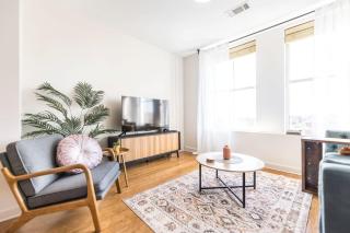 The Lofts at Cherry DT w Amenities - 2