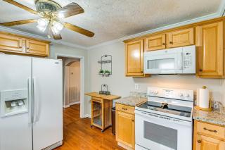 Modern Nashville Vacation Home about 3 Mi to Downtown! - Nashville - 1