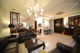 Central Hotel - 8