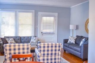 Perfectly Modern Craftsman- close to everything! - Mobile - 2