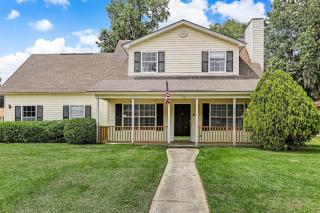 Fenced Yard Family Friendly Laurelwood Lodging - Savannah - 6