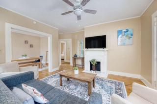 Cozy Midtown Nook- 5mins to Lake Bottom Park, 10mins to Downtown! - Columbus - 0