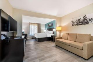 Sleep Inn & Suites - Newport News - 3