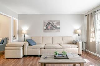 Enchanting Forestwood Retreat - Mobile - 4