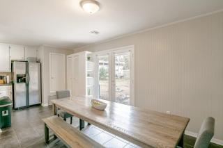 Enchanting Forestwood Retreat - Mobile - 2