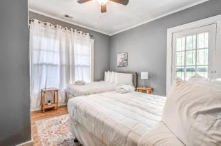 10 Min to U of Memphis-Rozelle Retreat Both Units - Memphis - 8