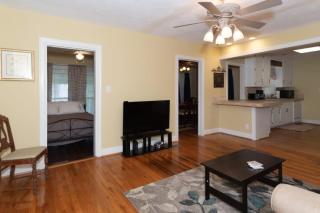 The Columbus Cottage Mins to Benning Downtown - Columbus - 8