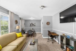 Near Hospital&Dining-Beds on Broadmoor- Both Units - Birmingham - 7