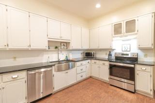 Midtown Magic- Main house- 10mins to Downtown - Columbus - 7