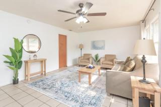 Family-Friendly Near Benning The Crimson Ranch - Columbus - 1
