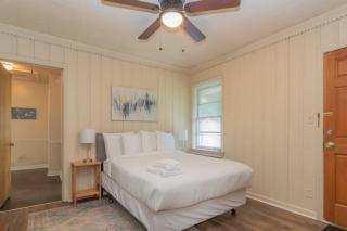 10 Min to Downtown Close to Dining-Boxwood Beauty - Columbus - 3
