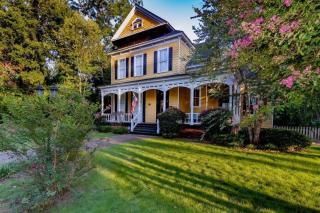 Bumblebee Mansion w Tiny Home Historic Modern - Columbus - 3