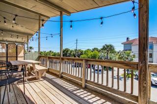 Beach Vacation Walkable to Dining&Shopping-Unit B - Tybee Island - 5