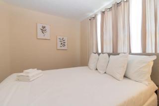 The Delightful Doubles- Unit D- Centrally Located - Columbus - 7