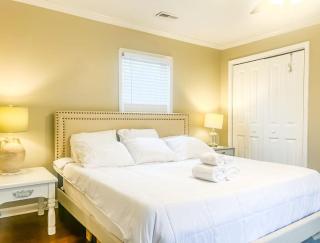Charming Boutique Shotgun-Walk to Five Points Shops - Huntsville - 7