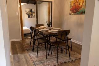 The Cozy Getaway Grill & Roku at Your Convenience! - Huntsville - 9