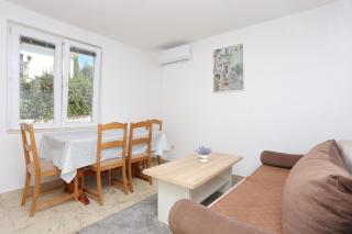 Apartments by the sea Mastrinka, Ciovo - 22956 - 3