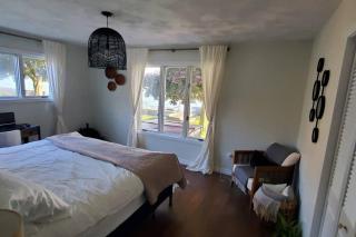 The Driftwood - Hot tub with Lake views - Leamington - 4