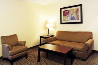 Holiday Inn Express Hotel & Suites - Slave Lake by IHG - 1