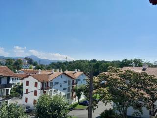 Spacieux T4 rénové à Hendaye, lumineux et calme, proche plage avec parking et WiFi. - FR-1-239-985 - Hendaya - 9