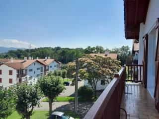 Spacieux T4 rénové à Hendaye, lumineux et calme, proche plage avec parking et WiFi. - FR-1-239-985 - Hendaya - 7