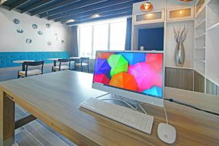 Holiday Inn Hotel & Suites - Calgary Airport North by IHG - Calgary - 6