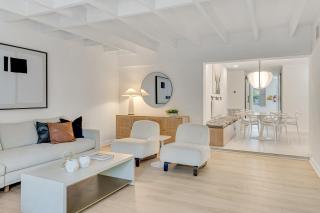 Poolside Paradise: 4BR w POOL and Mini Playground - Hollywood - 3