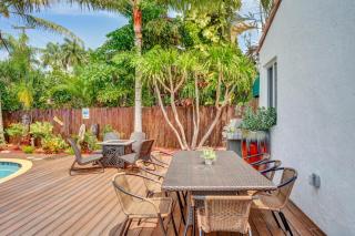5BR Residential Tropical House w Heated Pool - 3
