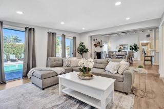 Luxury Coastal Home Quiet Area w Pool Near Beach - Pompano Beach - 6
