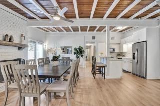 Luxury Coastal Home Quiet Area w Pool Near Beach - Pompano Beach - 8