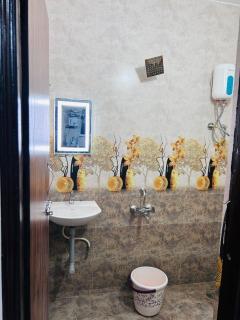 Self Check In 1BHK Holiday Home - Nagpur - 9