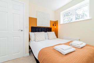 4-BedHaven in Fawley Perfect for ExtendedStays! - 8